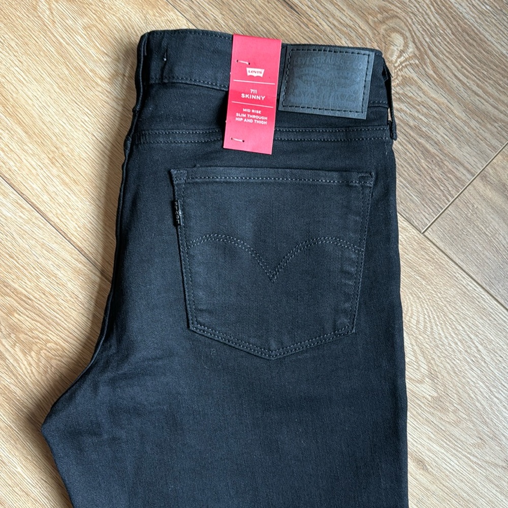 Levi's Black Skinny Jeans for Women